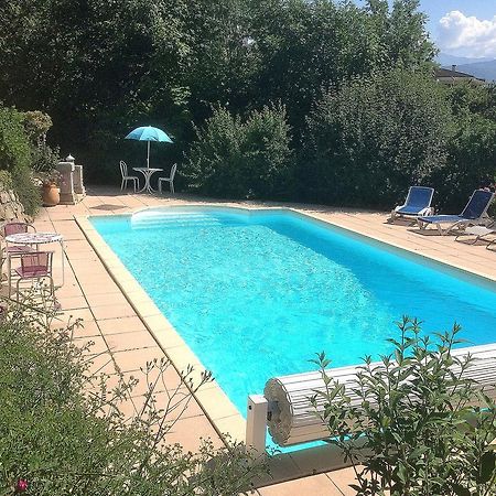 Studio Independant Dans Villa Avec Piscine A Гап Екстер'єр фото
