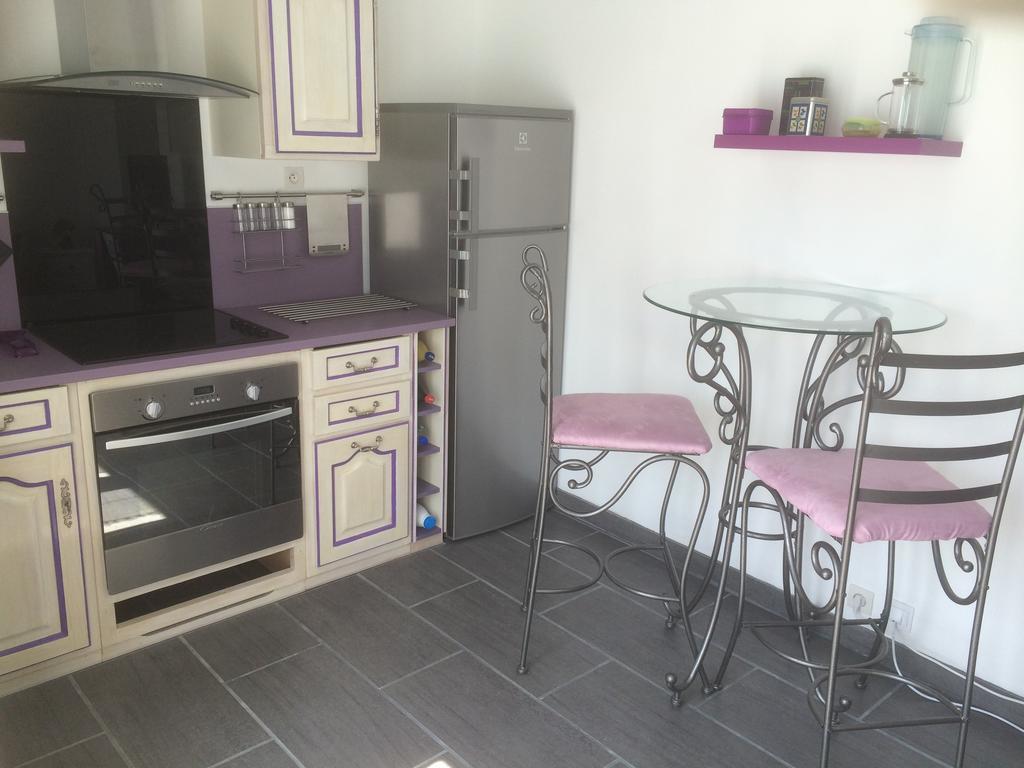 Studio Independant Dans Villa Avec Piscine A Гап Номер фото